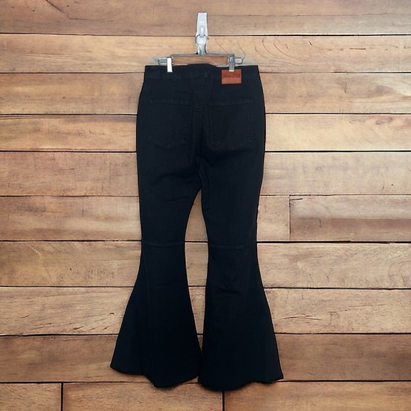 Home Folk Women's Black Flare Jeans - Picture 7 of 16